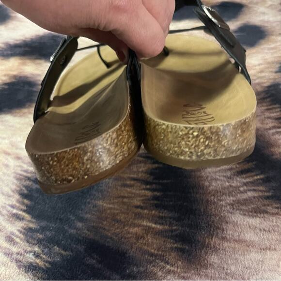 Mod Life Black Double Strap Cork Sandals Size 10 w/ Toe Loop - Picture 4 of 7